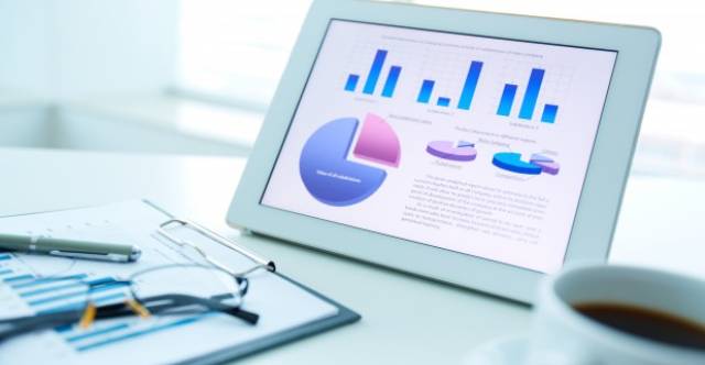 The Evolution of Data Reporting 5 The Evolution of Data Reporting 4